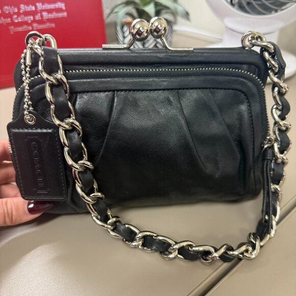 Rare Coach Parker Kisslock bag with silver chain detail - Picture 4 of 8